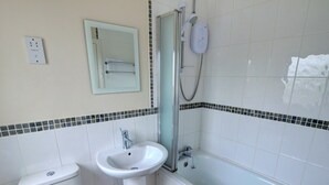 Unclassified image, 2 of 7, button - Quaint Holiday Home in Bwlch-y-groes With Garden (Llanfyrnach)