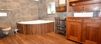 Comfortable Holiday Home With Sauna and Billiards, Near the Slopes