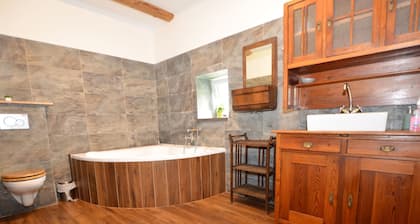Comfortable Holiday Home With Sauna and Billiards, Near the Slopes