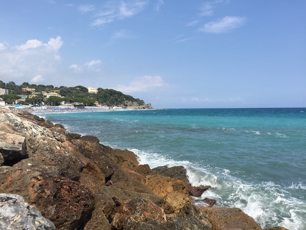 House | View from property - Studio in Bastia Mondovi With Pool and Winery (Bastia Mondovì)