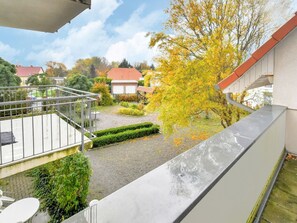 Apartment | Exterior - Apartment in Wiek auf Rgen With Forest (Wiek)