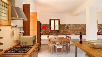 Villa | Private kitchen | Highchair