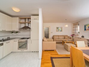 Apartment | Private kitchen