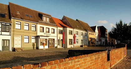 Einladende Ferienwohnung mit Terrasse in Wismar