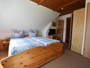 Appartement | 1 chambre, ameublement unique, literie fournie