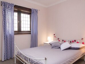 Ferienhaus | 1 Schlafzimmer, individuell eingerichtet, Bettwäsche