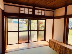 Private Vacation Home | Desk - Ofunagura no wagaya Building A (Nagasaki)