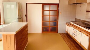 Private Vacation Home | In-room dining - Ofunagura no wagaya Building A (Nagasaki)