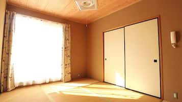 Apartment 101 | Interior