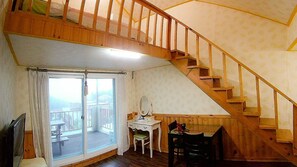 Family Room | Living area | Flat-screen TV