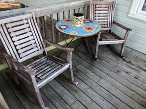 Outdoor dining - Our Little Piece of Heaven (Edisto Island)