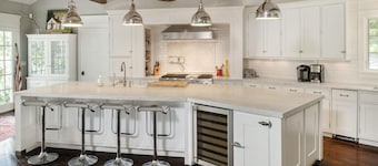 Luxury Family Home / Retreat Center on Great Pond
