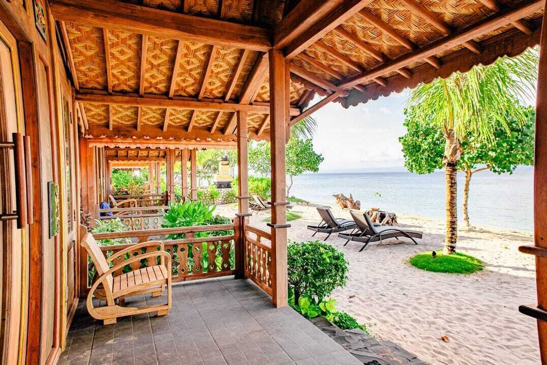 Grand Deluxe Bungalow Beachfront View - Twin Bed | Terraza o patio