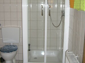 Apartment | Bathroom - Traditional Apartment near Sea in Kühlungsborn (Kuehlungsborn)
