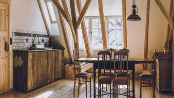 Apartment | Dining