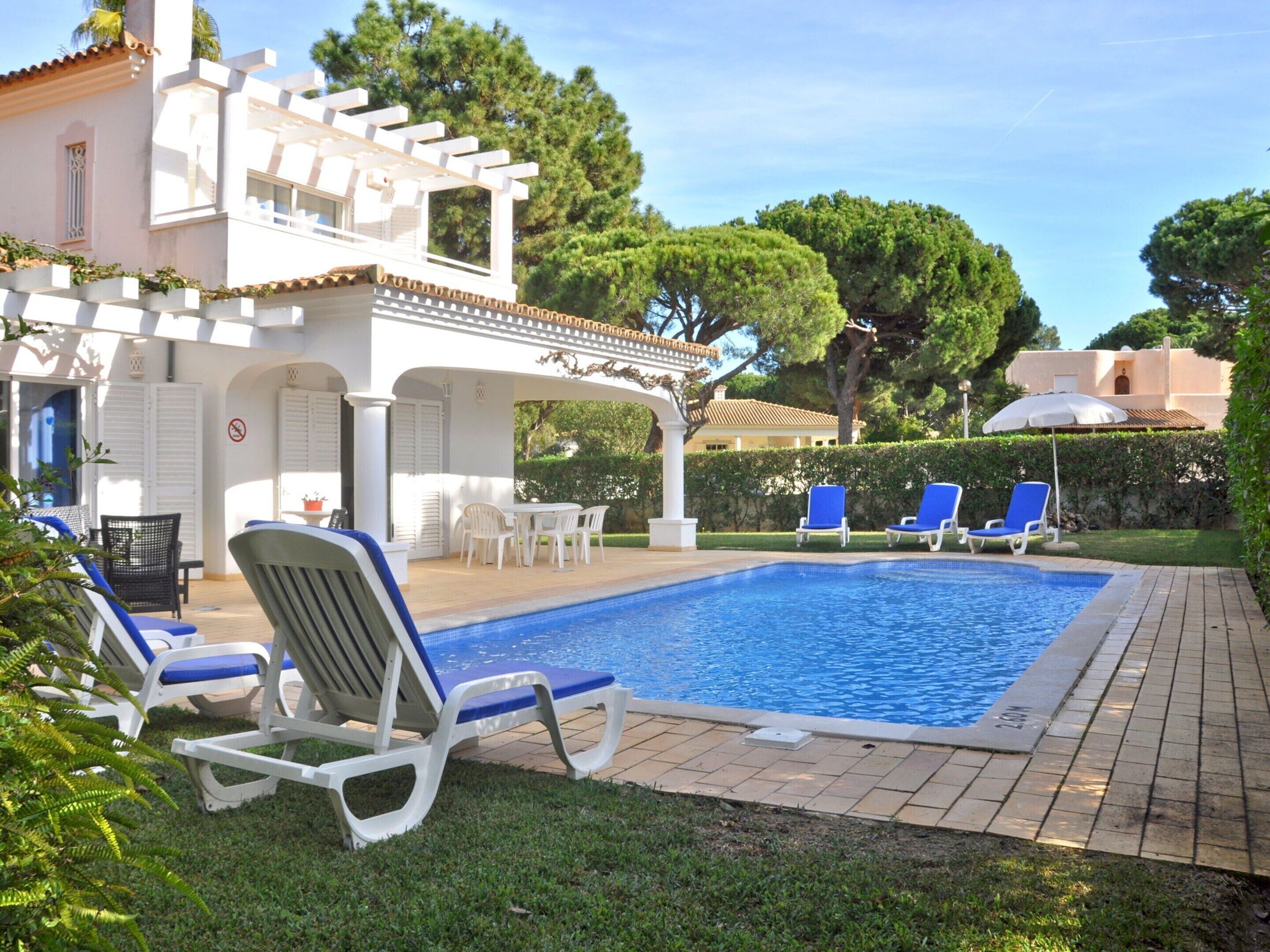 House | Pool | Indoor pool, outdoor pool