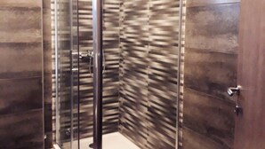 Ferienhaus | Badezimmer | Dusche