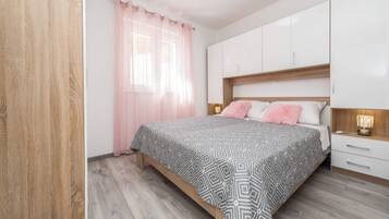 Apartment | 2 bedrooms, individually furnished