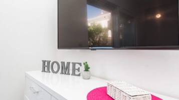 Apartment | 2 bedrooms, individually furnished