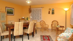 House | Living room - Scenic Holiday Home in Castellammare del Golfo near Beach (Castellammare del Golfo)