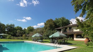 Unclassified image, 2 of 27, button - Stunning Villa in Badia Al Pino With Swimming Pool (Civitella in Val di Chiana)