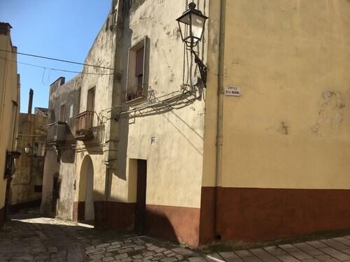 Cozy Apartment in Irsina With Terrace