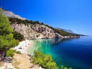 Exterior - Lovely Villa With Fantastic Panoramic View, Private Swimming Pool, High Privacy (Makarska)