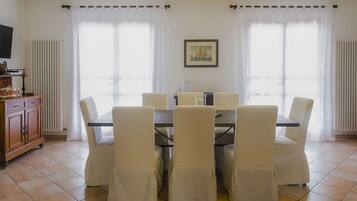 Tempat makan