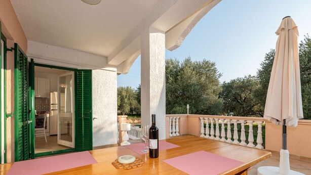 Apartment | Balkon