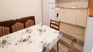 Dining - Luxurious Villa in Vir With Swimming Pool (Vir)