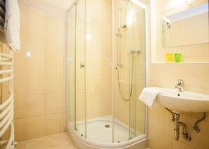 Apartment | Bathroom