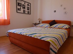 Apartment | 2 Schlafzimmer, individuell eingerichtet, Bettwäsche