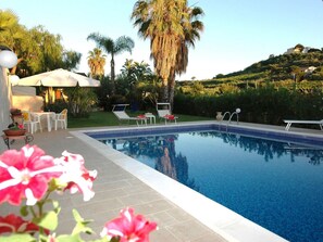 Villa | Pool