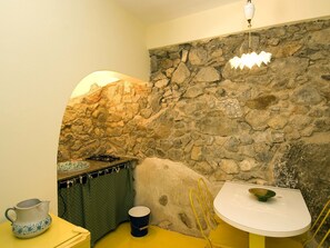 Dining - Modern Holiday Home in Cefalu With Terrace (Cefalù)