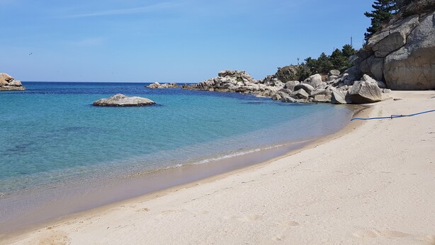 On the beach, white sand - Square Root Stay (Goseong)