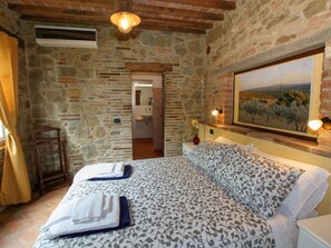 Villa | 4 camere, con arredamento individuale