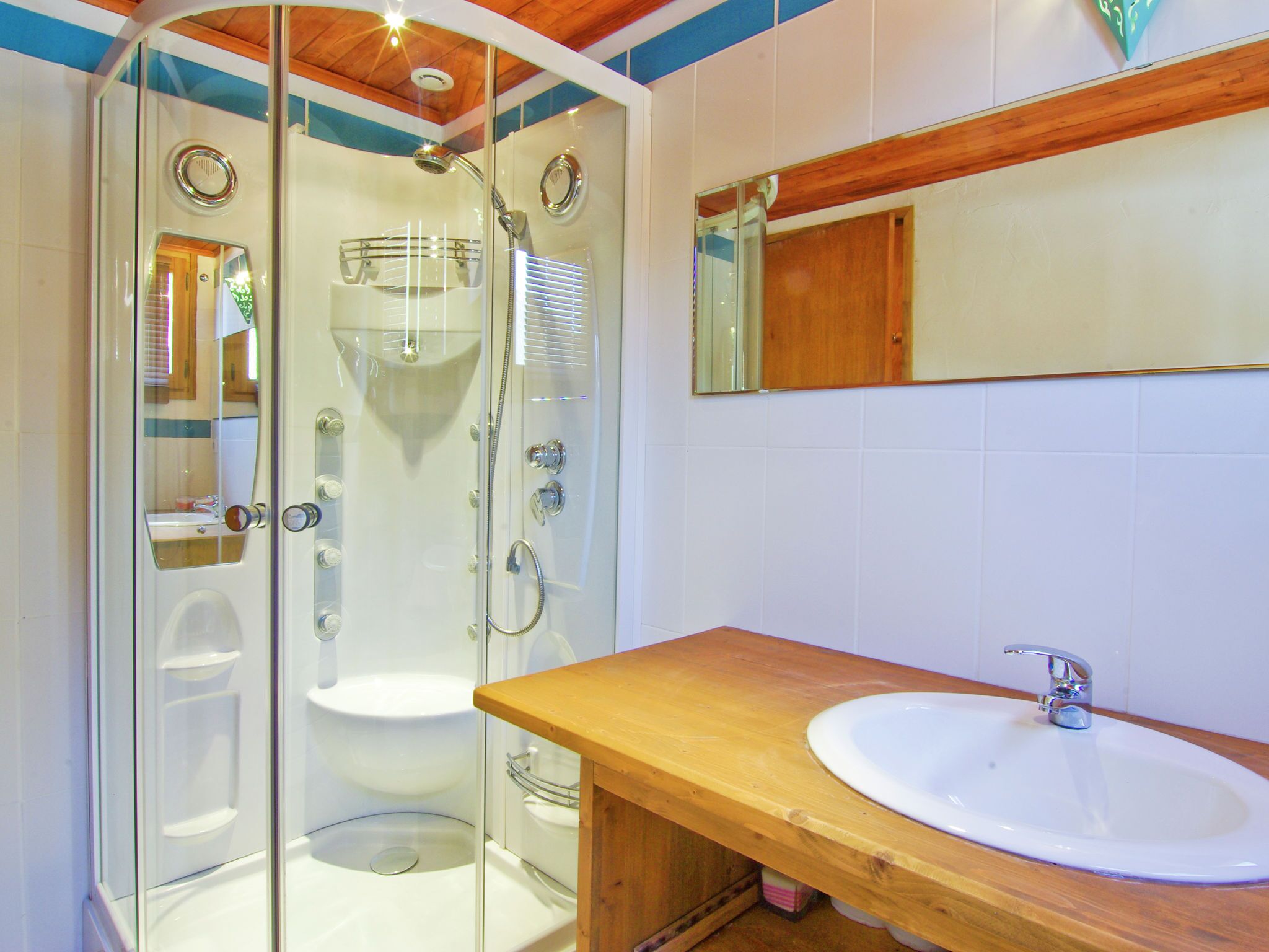 Chalet | Bathroom | Bathtub