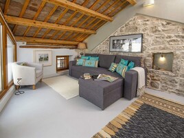 House | Living area | TV