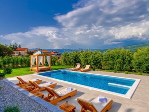 Villa | Pool | Indoor pool, outdoor pool