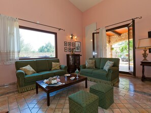 Villa | Living area - Belvilla by OYO Carta Dieci (Cinisi)