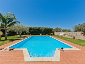 Villa | Pool | Inomhuspool och utomhuspool