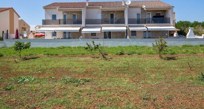 Spacious Holiday Home in Privlaka near Sea Beach
