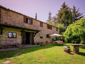 Exterior - Rustic Villa in Cortona With Swimming Pool (Cortona)
