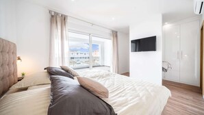 Villa | 3 chambres, fer et planche à repasser, ameublement unique