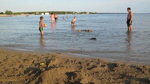 Unclassified image, 3 of 35, button - Luxurious Holiday Home in Privlaka with Hot Tub (Privlaka)