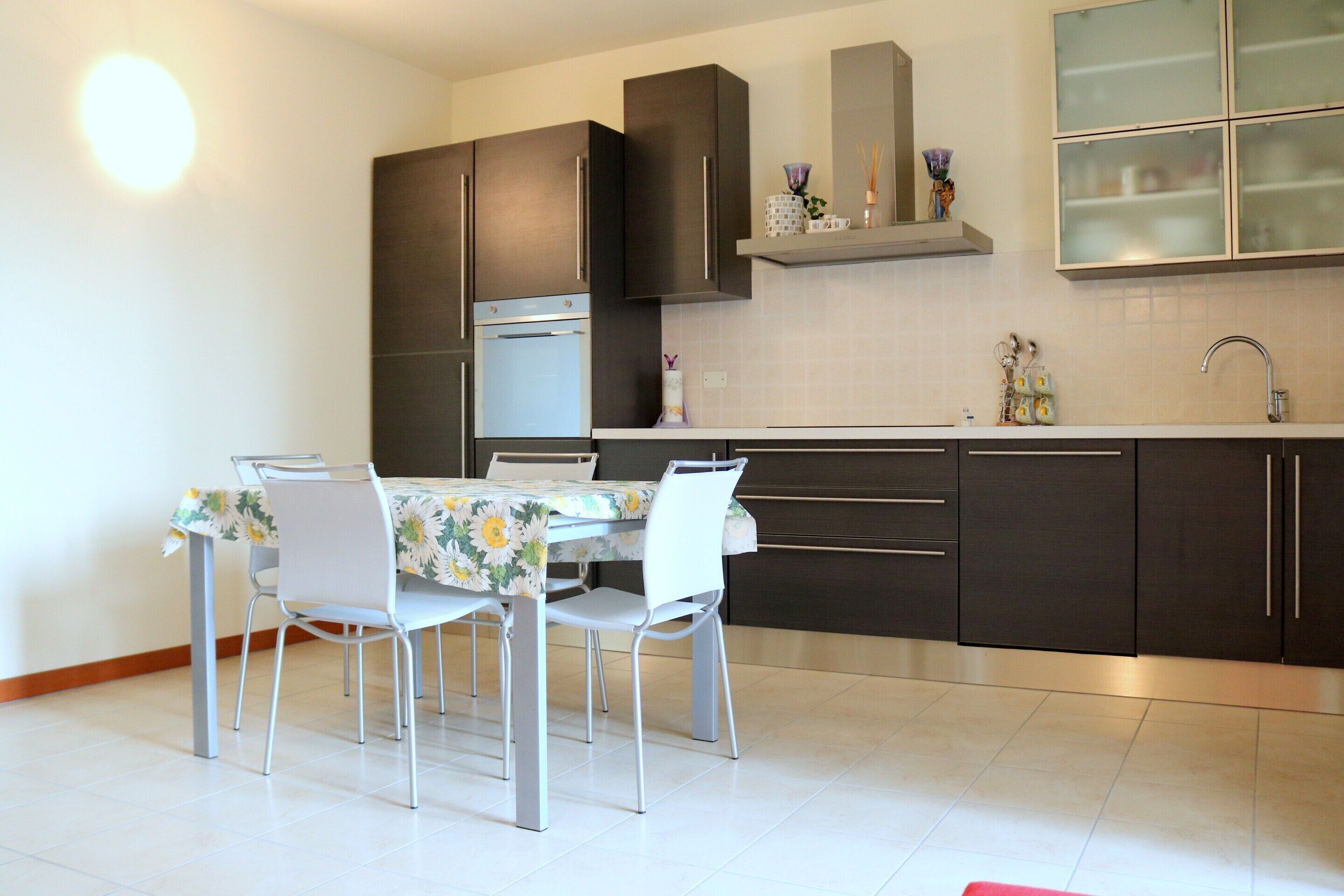 House | Private kitchen | Microwave