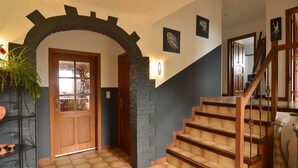 Unclassified image, 4 of 39, button - Quaint Villa in Jalhay with Hot Tub (Jalhay)
