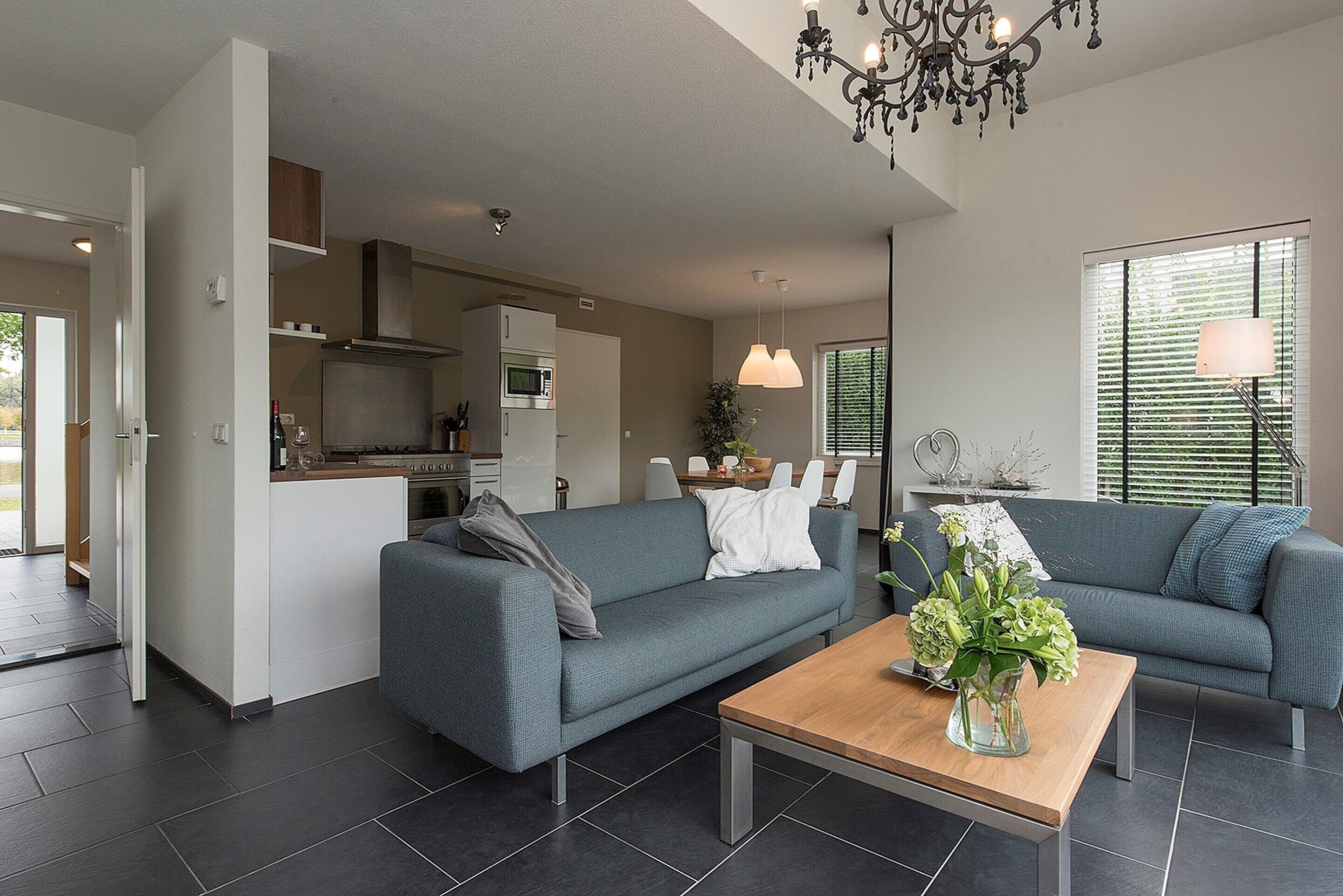 House | Living room