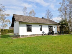 Exterior - Cozy Holiday Home in Wooded Surroundings (Malmedy)