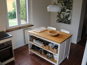Private kitchen - Snug Holiday Home near Lazise & Lake Garda with Olive Garden (Lazise)